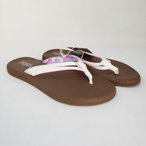 Flojos Women's Flip Flops White NWT